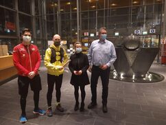 Leon, Martin Thiele, Regine Henschel, Jochen Morlock Im WeberHaus Eingang