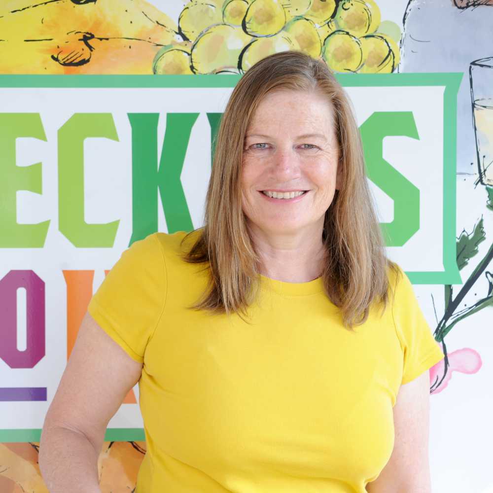 Helga Decker, Vorsitzende